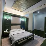 Hotel Lotus